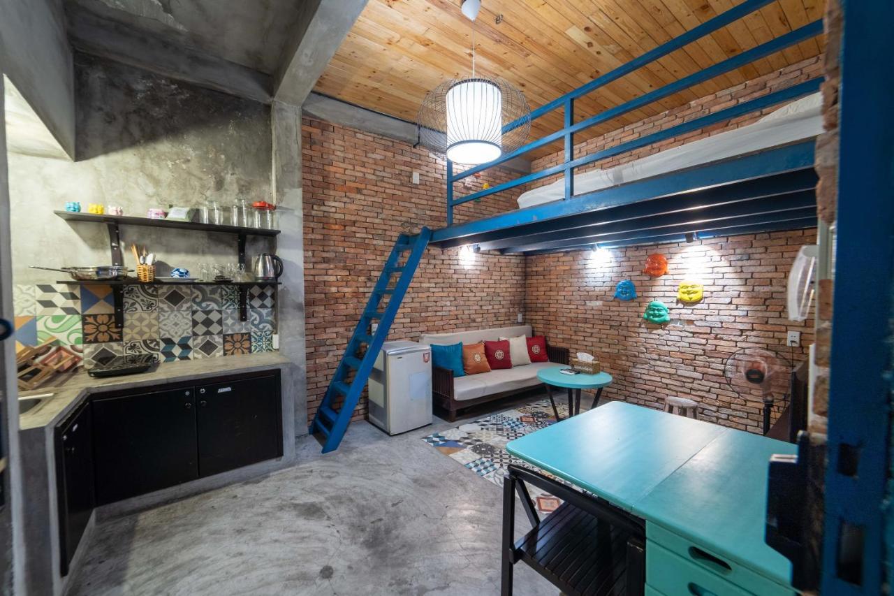 Stay&Chill - S.1: Ancient Studio Nearby Bui Vien Хошимін Екстер'єр фото